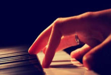 海星赛事-罗马训练开放日，今夜防线松动引欢呼，欧篮联在即，轮换策略成焦点的简单介绍