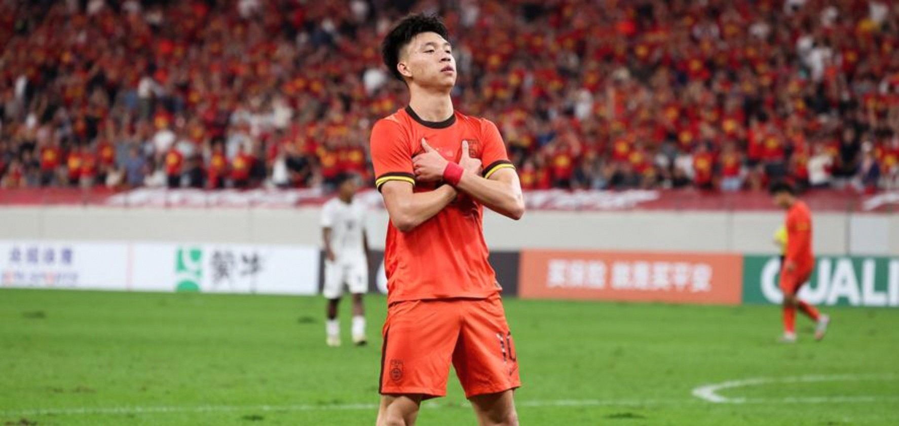 包含Uzi关键节点比分优势明显，中国队带队取胜！的词条